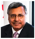 Ujjal Dosanjh - Ministre de la Sant