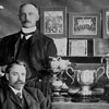 Photo montrant les gagnants de la coupe Grand Challenge, 1905-1906