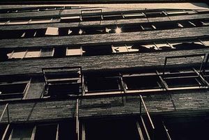 Broken windows in the Pruitt-Igoe housing development