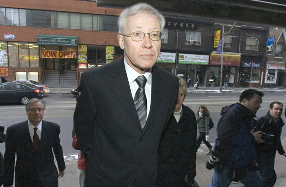 Discredited pathologist Dr. Charles Smith arrives for the beginning of his testimony at the Goudge inquiry in 2008.