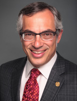 L'honorable Tony Clement