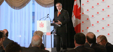 Le ministre Clement au Club canadien de Toronto