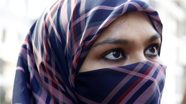 Ottawa se tourne vers la Cour suprême sur la question du niqab