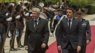 PM Meets with Italian Prime Minister Matteo Renzi