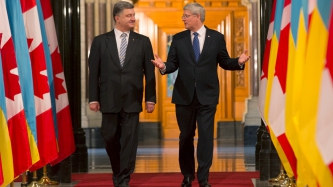 Le PM Harper accueille le Président ukrainien Petro Porochenko au Canada