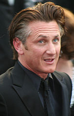 Photo of Sean Penn attending the 81st Academy Awards in 2009.