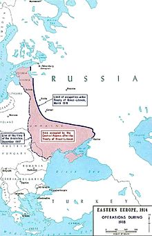 Map of Eastern Europe. A bold line shows the new border of Soviet Russia. The colored portion indicates the area occupied by the Central Powers.