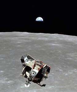 Apollo 11 lunar module (cropped).jpg