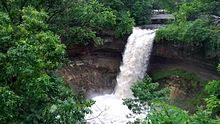 File:Minnehaha Falls on June 22, 2013 - Video 1 of 4.webm