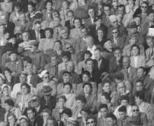 File:Billy Graham in het Feyenoord stadion.ogg