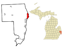 Location within St. Clair county (left) and Michigan (right)