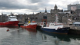 Aberdeen harbour from kirkwall ferry 2006.jpg