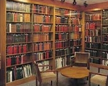 La bibliothèque Jules Léger