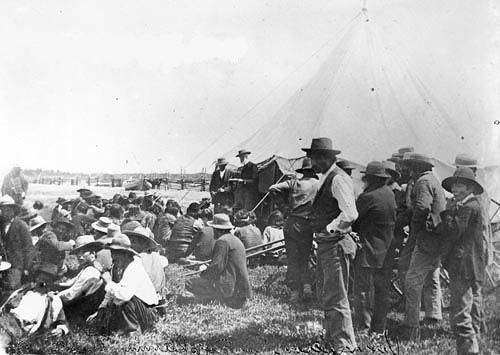 File:David Laird explaining Treaty 8 Fort Vermilion 1899 - NA-949-34.jpg