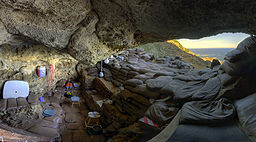 Blombos Cave interior, 2010.jpg
