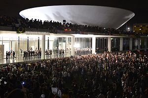 Protesto no Congresso Nacional do Brasil, 17 de junho de 2013.jpg