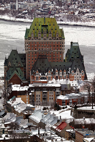Chateau frontenac observatory view.JPG