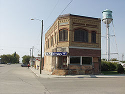 Building and water tower in Pembina