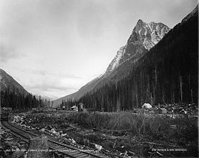 Rogers Pass Mount Carroll BC 1887.jpg