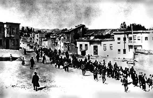 Armenians marched by Ottoman soldiers, 1915.png