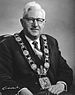Mayor Nathan Phillips wearing chain of office.jpg