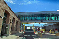 Coutts border crossing, into the US
