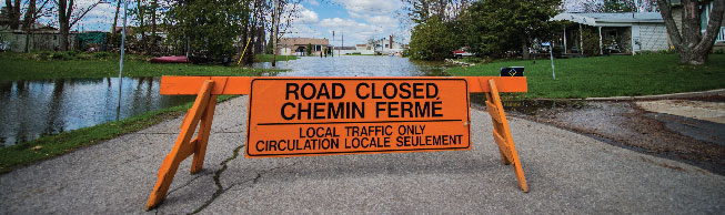 Sign with: Road Closed – Local traffic only