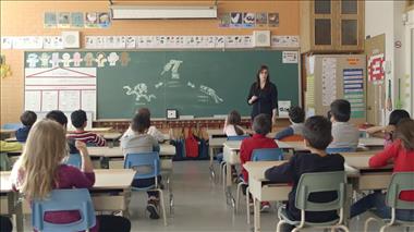 Vignette de la vidéo 'La technologie spatiale canadienne vient en aide aux enfants malades'