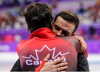 Brotherly love that is! 🇨🇦 // Ça, c’est de l’amour fraternel ❤️ #Repost @charleshamelin: Sometimes all you need is love! ♥️ #PyeongChang2018 #Olympics