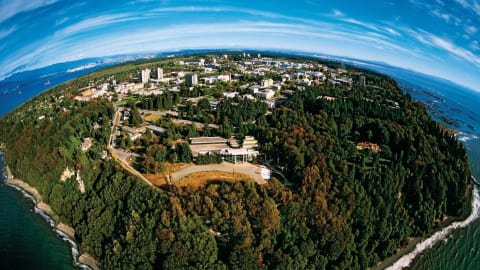 Vue aérienne du campus de l'Université de la Colombie-Britannique
