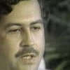 Gros plan du visage de Pablo Escobar