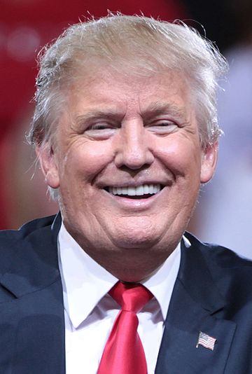 Donald Trump Phoenix 2016.jpg
