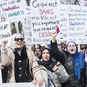 Manifestation contre le projet de loi 21 sur la laïcité au centre-ville de Montréal (7 avril 2019)