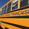 Un autobus de la Commission scolaire de langue française de l'Île-du-Prince-Édouard.