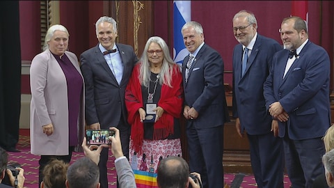 Pénélope Guay s'est vu remettre la Médaille d'honneur de l'Assemblée nationale le mardi 19 novembre 2019. 