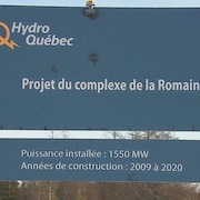 L'affiche précise que la construction doit se déroulée entre 2009 et 2020.
