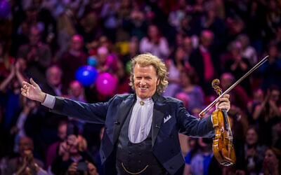 Dutch violinist Andre Rieu announced his rescheduled Tel Aviv concerts for November 2021. (Courtesy André Rieu Productions)