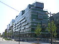 Lyon Immeuble vert Confluence.JPG