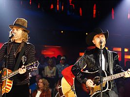 Big Kenny (left) and John Rich (right)