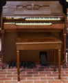 Electrostatic-pickup reed organ (1930s–60s)