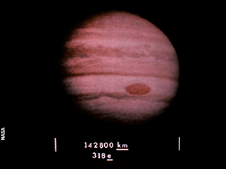 A photo of Jupiter with its diameter indicated